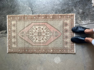 Little Vintage Turkish Rug (3'2" x 1'10")